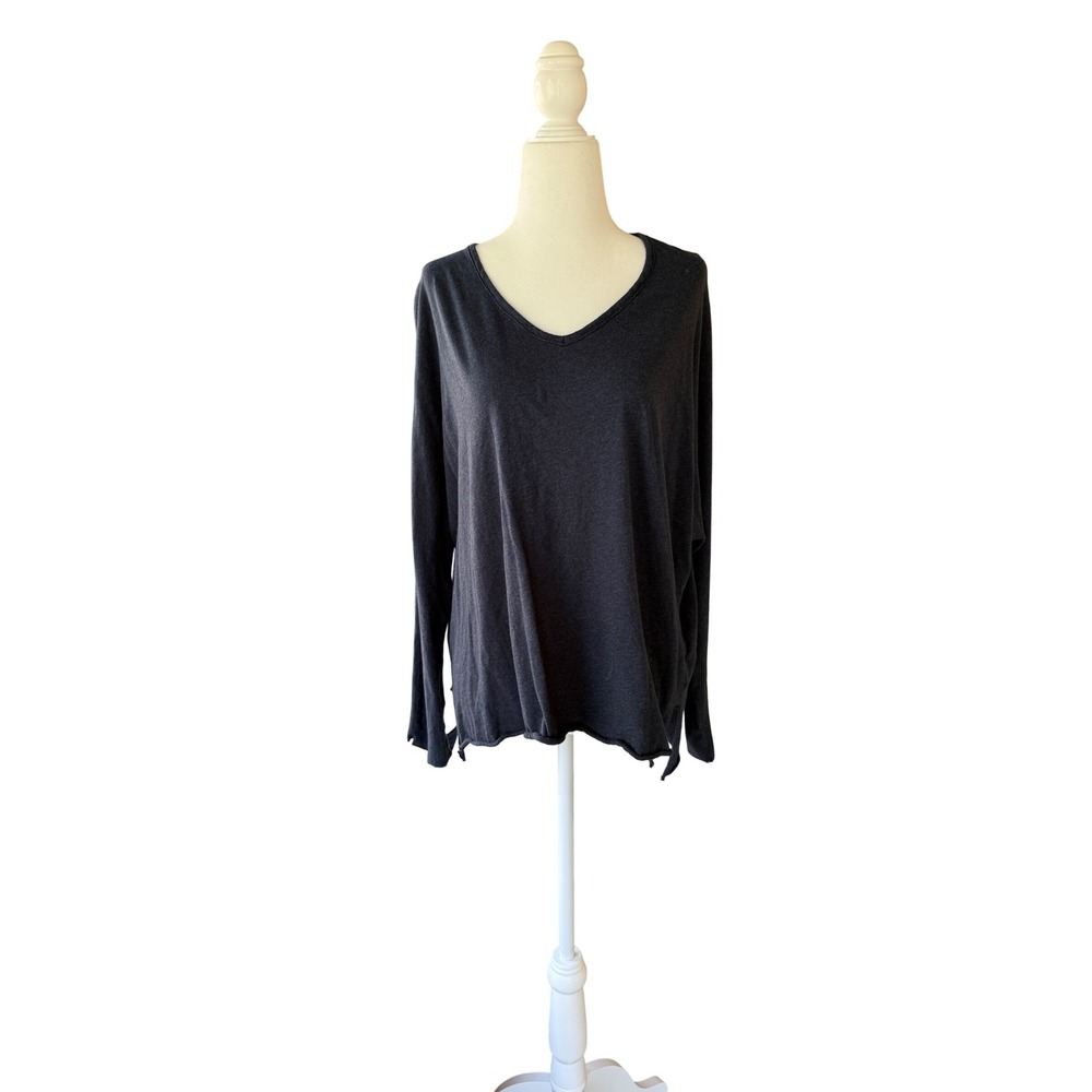 Frank & Eileen Tee Lab Charcoal Gray V Neck Long Sleeve Cotton Top
